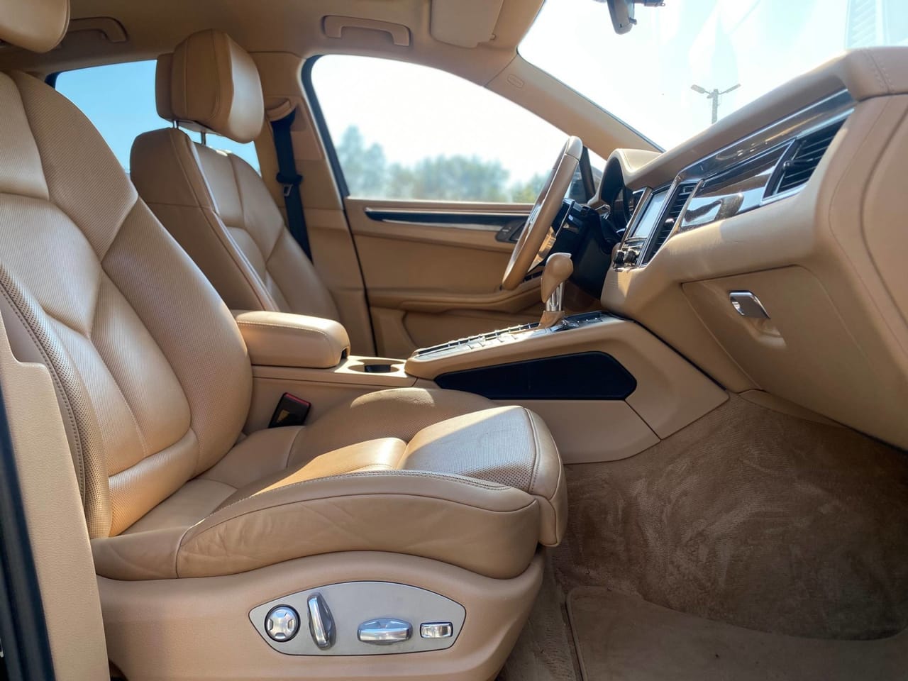 Porsche Macan 15