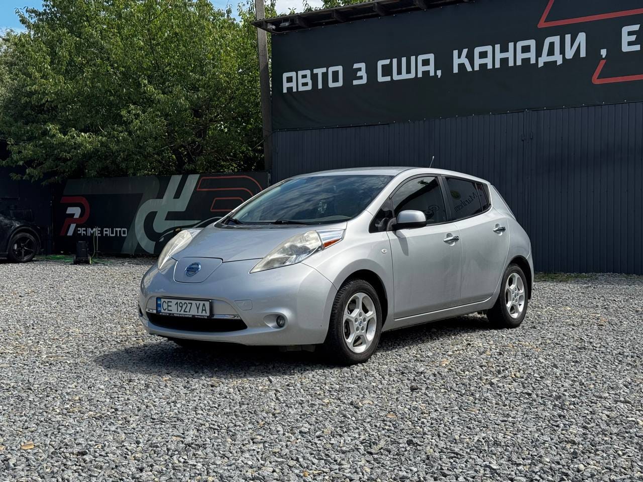 Nissan Leaf 5